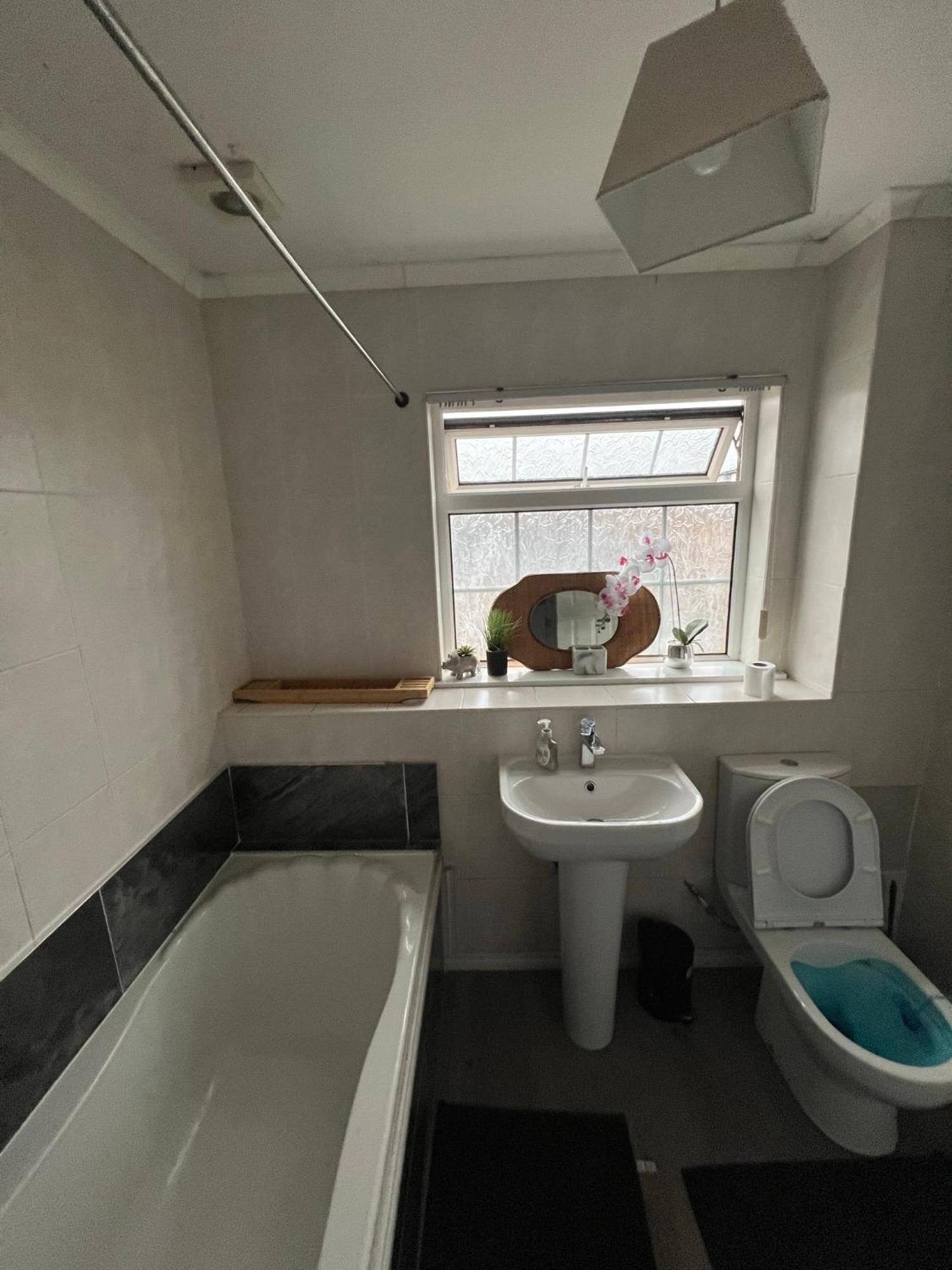 House Near To Castlecourt Shopping Apartment Belfast Exterior photo